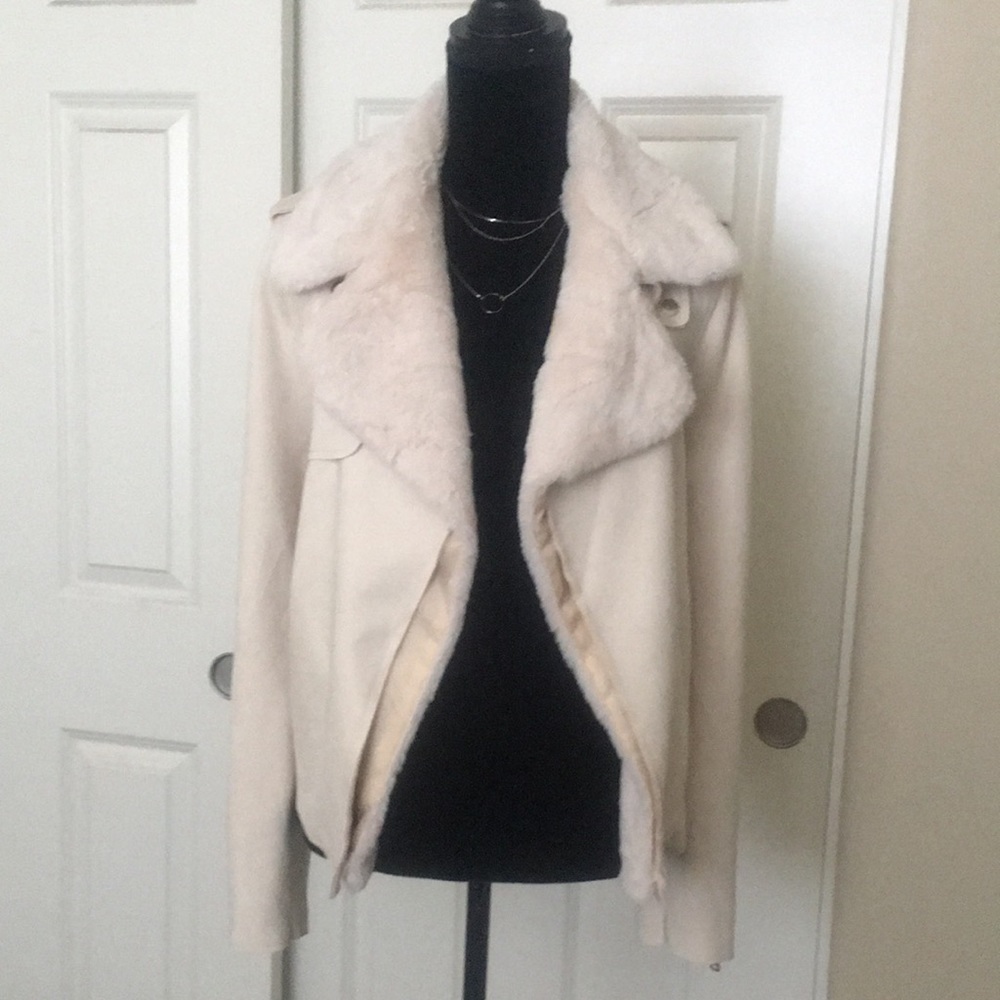Just Added!   Faux Fur Trim Jacket